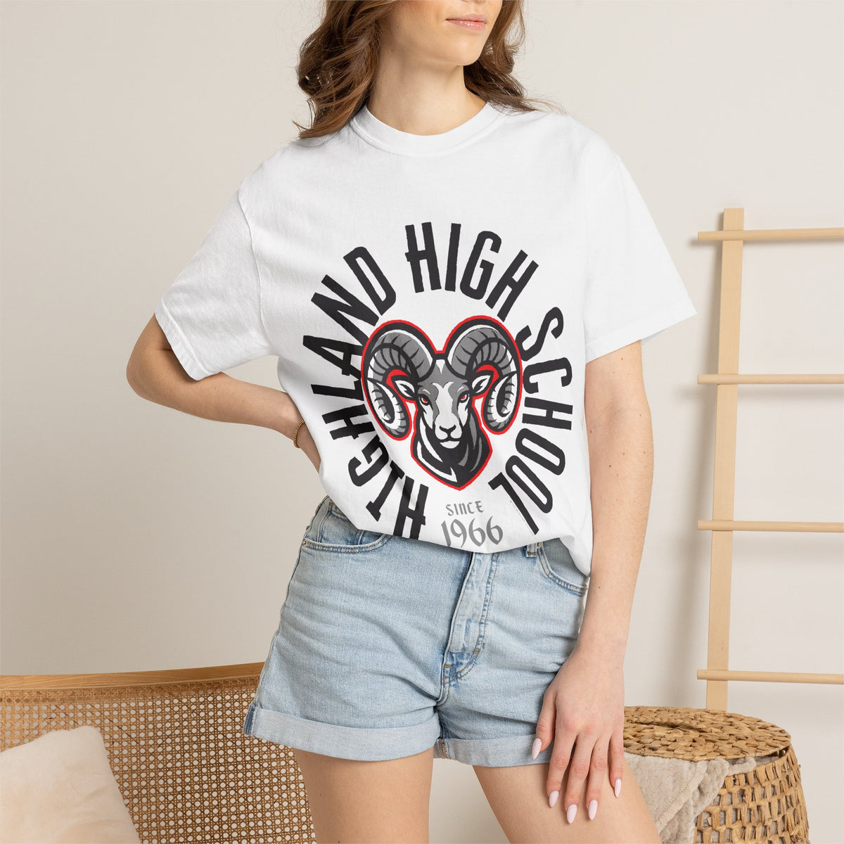 Highland High School Rams T-Shirt | circle tee