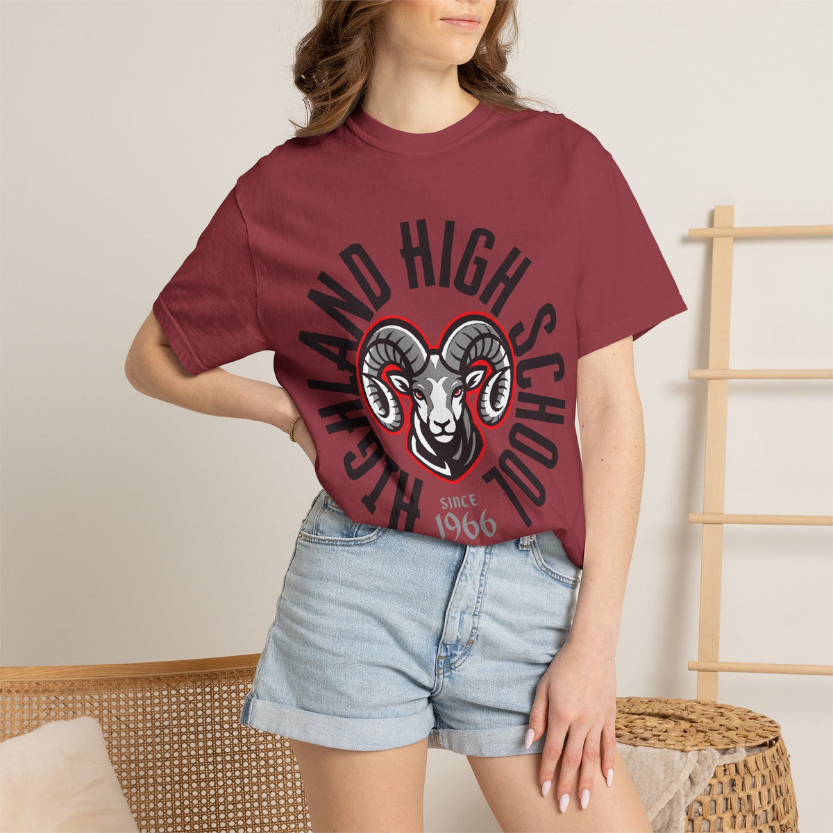 Highland High School Rams T-Shirt | circle tee